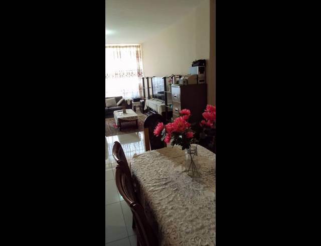 3 BEDROOM APARTMENT FOR SALE IN YEOVILLE
